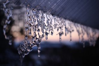 What Is Structural Acrylic, and Why the Right Grade Decides the Life of a Luxury Pool