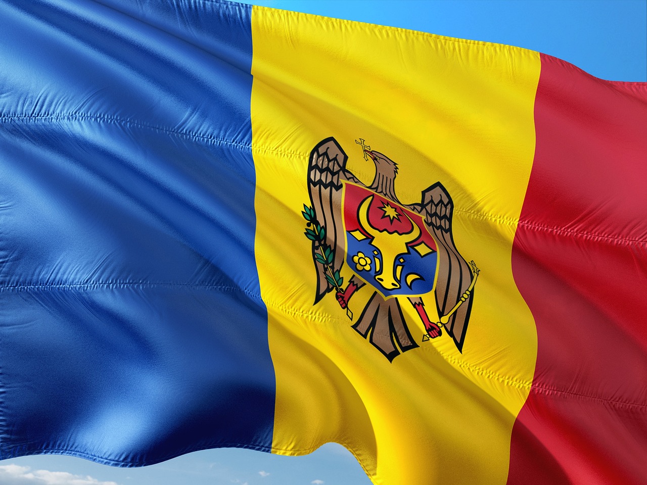 Amir congratulates Moldova's President on winning re-election