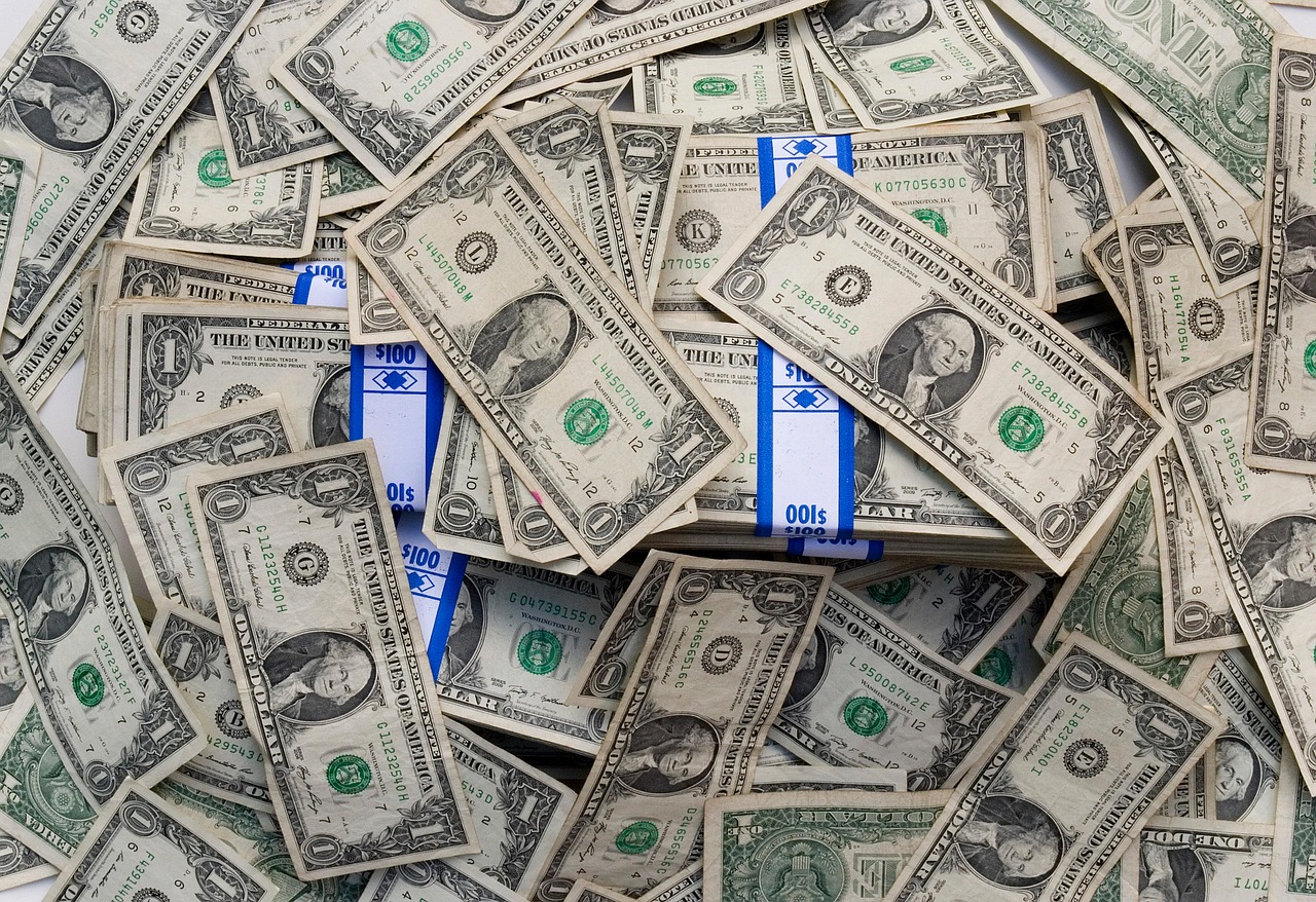 EUR/USD: European Central Bank officials downplay speculation of significant interest rate cuts – Scotiabank