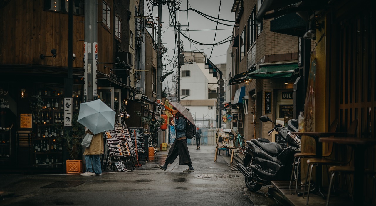 Japanese Yen strengthens as Tokyo CPI data supports BoJ's assertive position