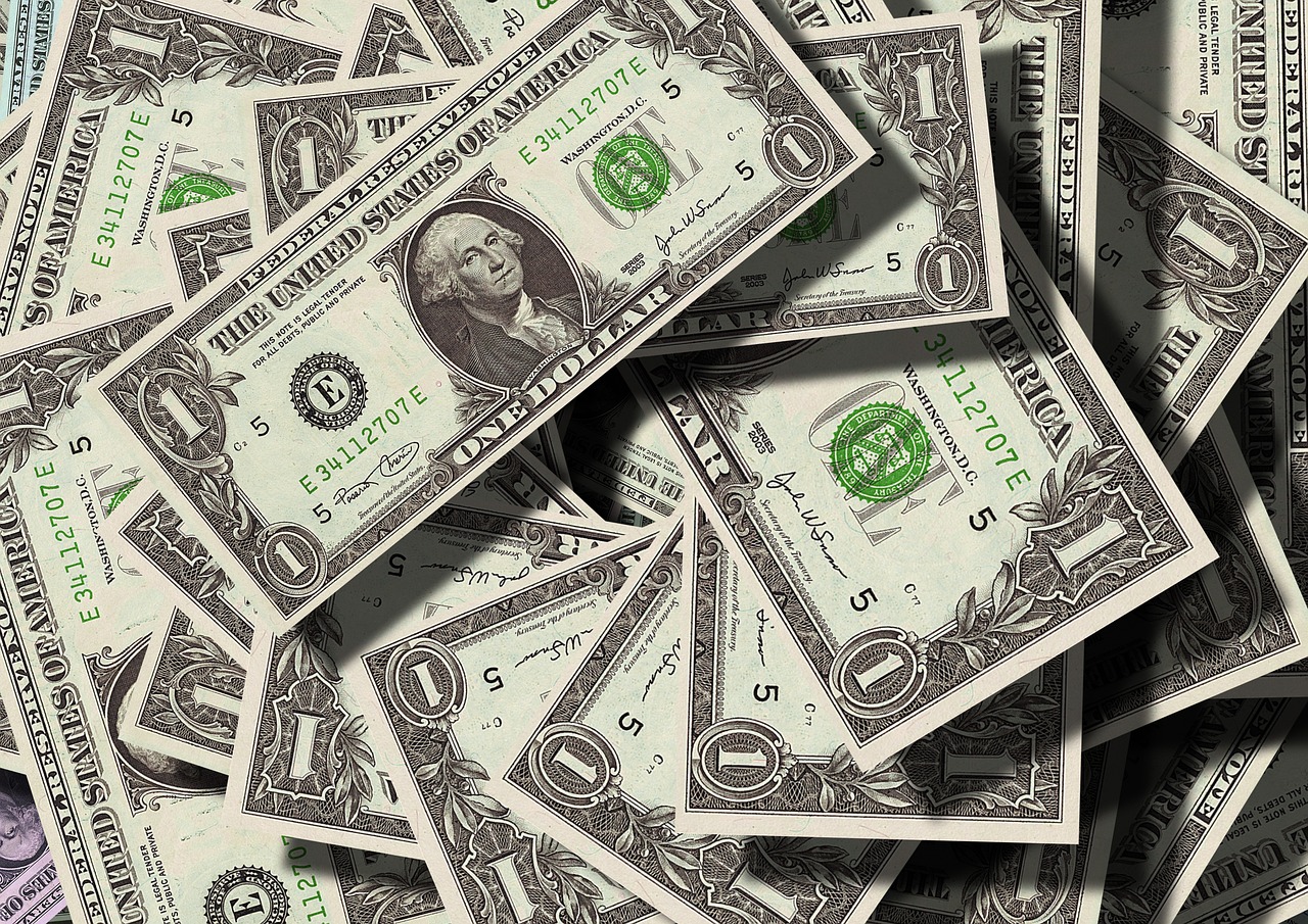 US Dollar rebounds after volatile trading with Chinese markets reopening following one-week holiday
