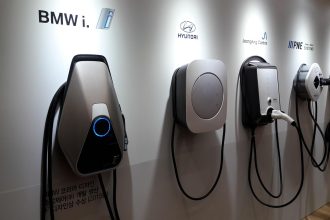 Will Electric Cars Replace Traditional Vehicles in the Gulf?